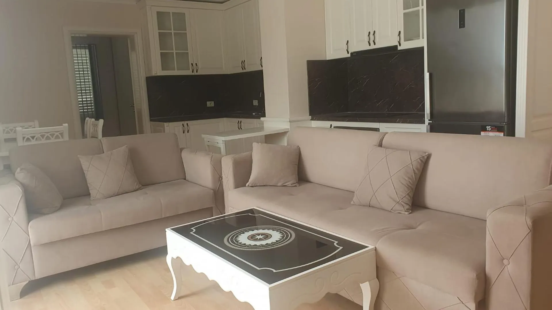 Magnifique Duplex Avec Terrasse Et Balcon Vue Mer A 100M De La Plage 3 Chambres دراس ألبانيا
