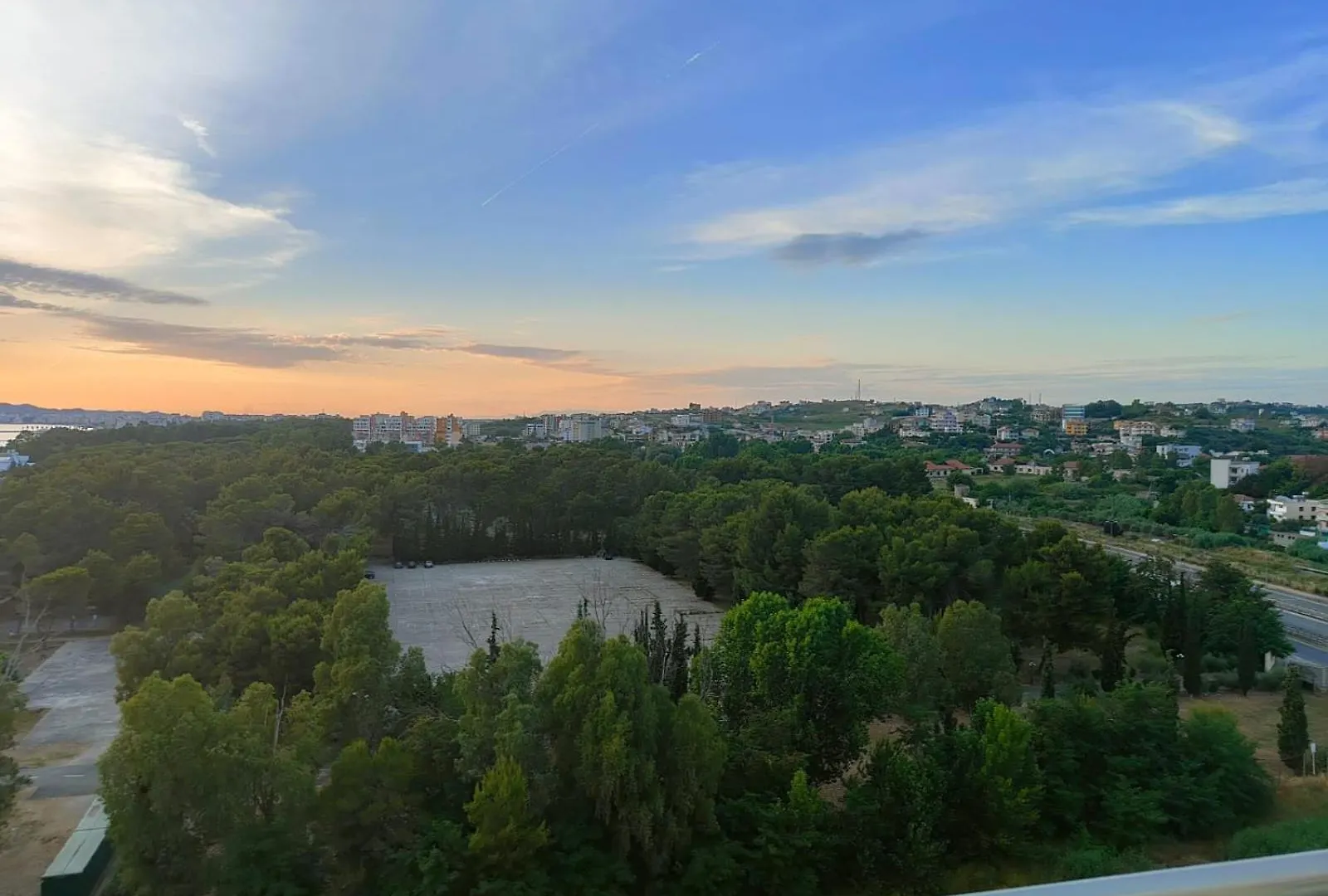 Magnifique Duplex Avec Terrasse Et Balcon Vue Mer A 100M De La Plage 3 Chambres دراس شقة