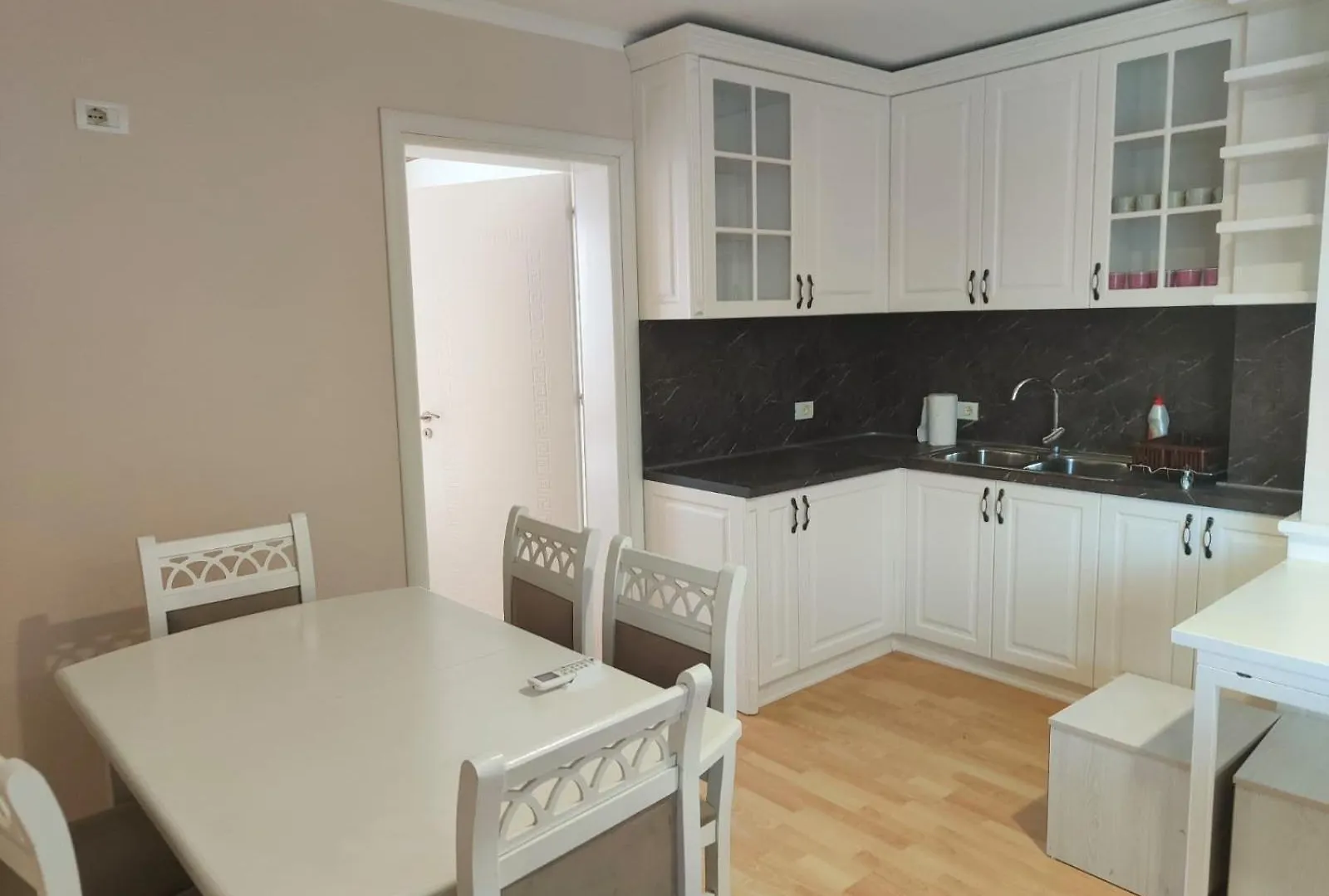 Magnifique Duplex Avec Terrasse Et Balcon Vue Mer A 100M De La Plage 3 Chambres دراس ألبانيا